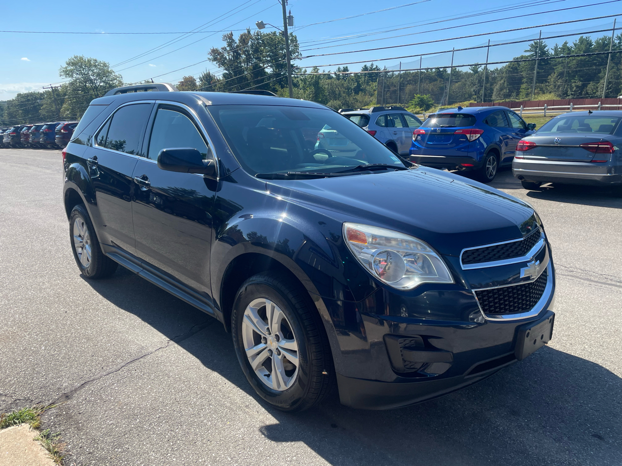 2015 Chevrolet Equinox LS photo 2