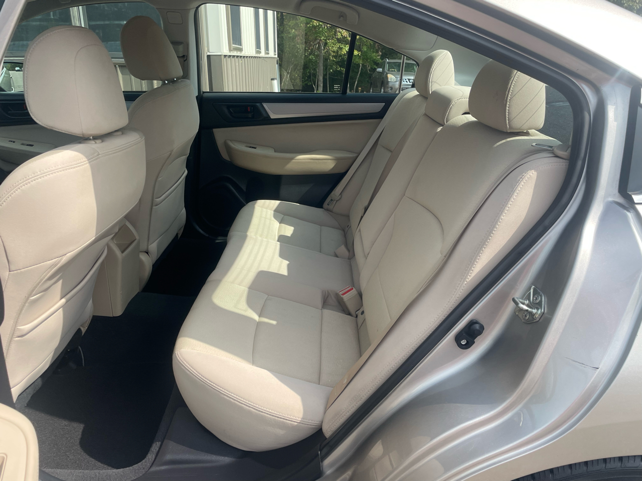 2017 Subaru Legacy 2.5i photo 9