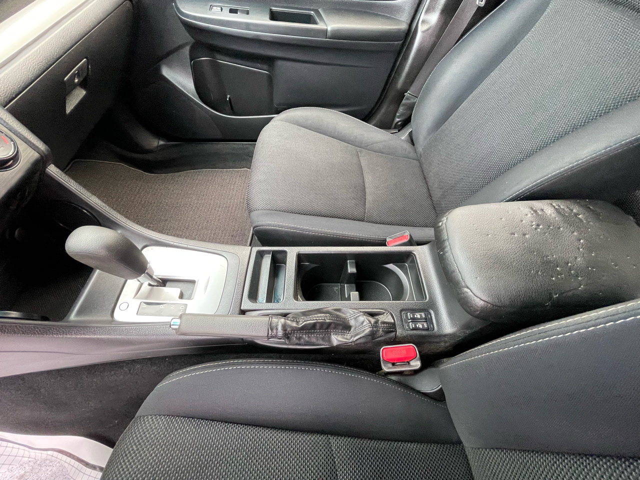 2013 Subaru Crosstrek 2.0i Premium photo 13
