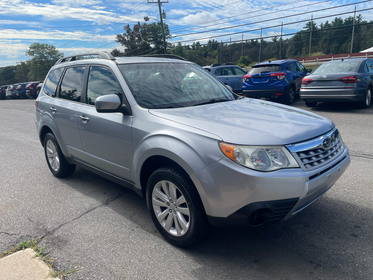 2012 Subaru Forester 2.5X Premium photo 3
