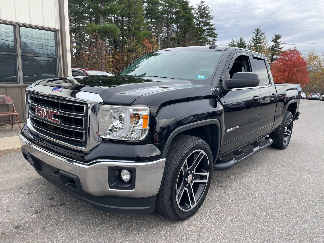 2015 GMC Sierra 1500 4WD Double Cab 143.5" SLE