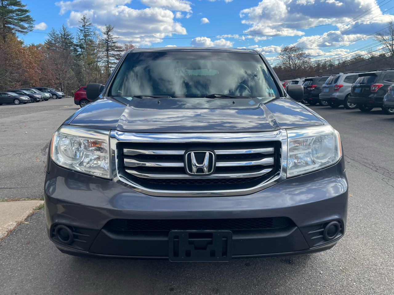 2014 Honda Pilot LX photo 2