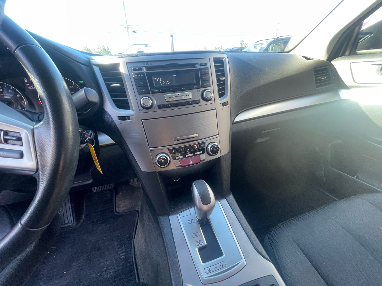 Subaru Legacy 4dr Sdn H4 Auto 2.5i Premium 2012