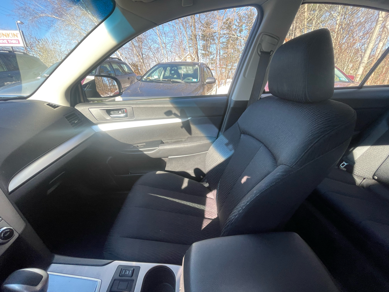 Subaru Legacy 4dr Sdn H4 Auto 2.5i Premium 2012