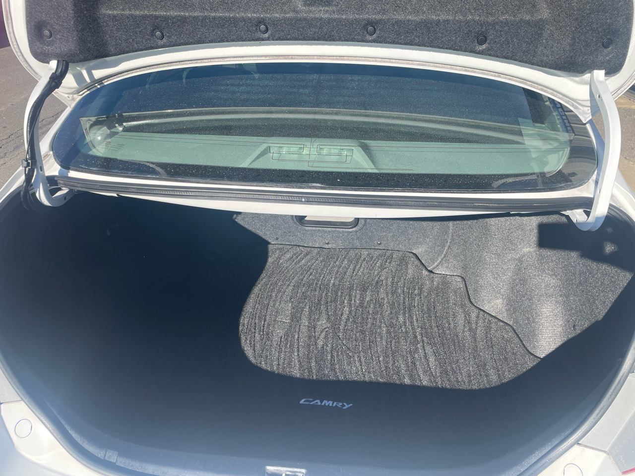 Toyota Camry 4dr Sdn V6 Auto XLE (Natl) *Ltd Avail* 2011