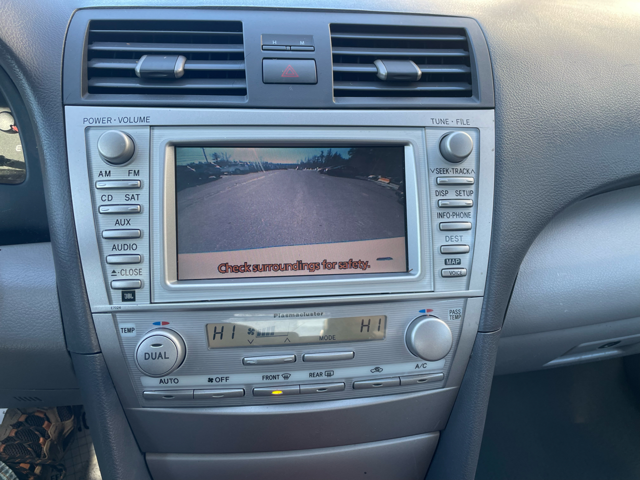 Toyota Camry 4dr Sdn V6 Auto XLE (Natl) *Ltd Avail* 2011