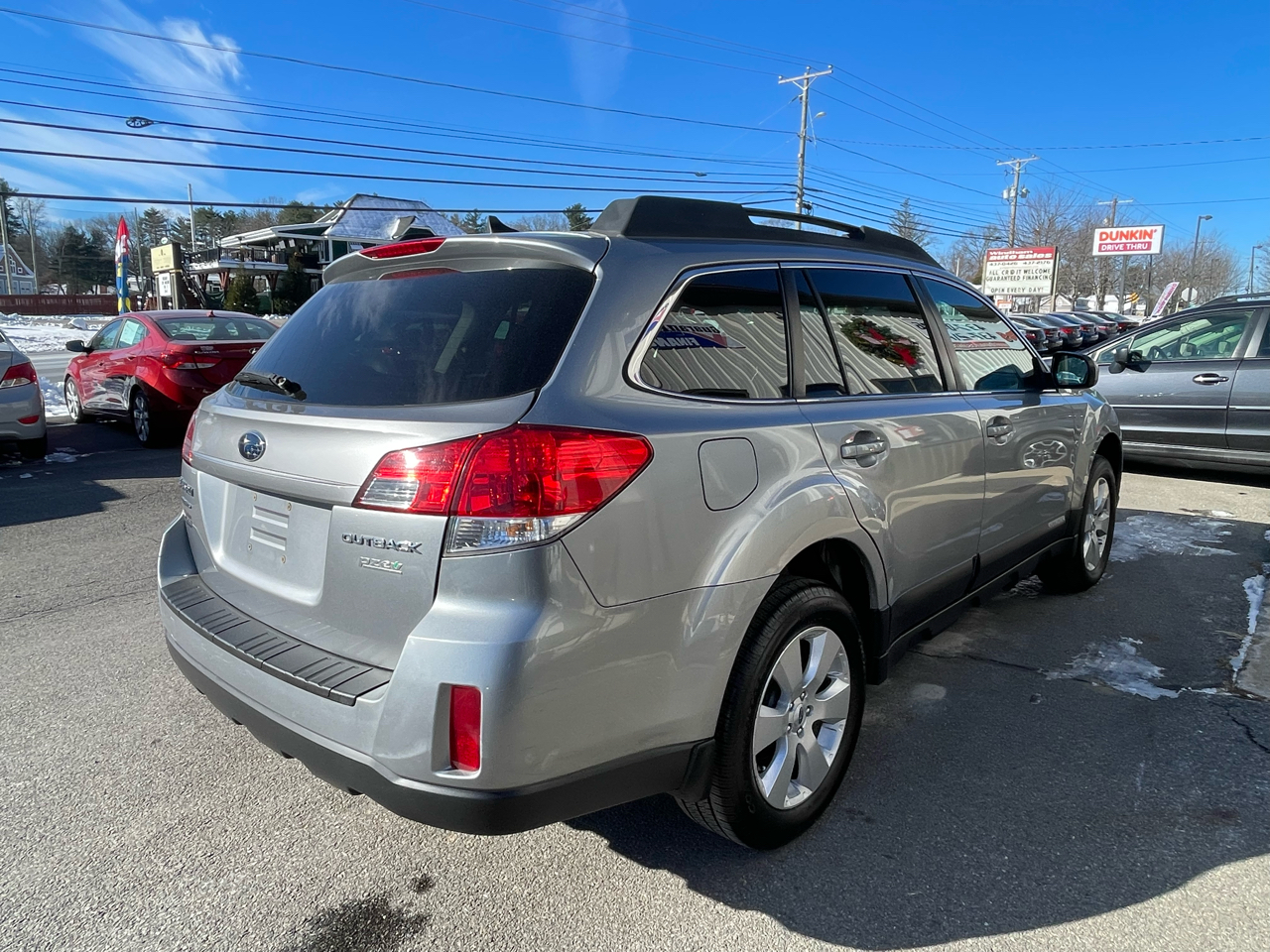 2011 Subaru Outback 2.5i Limited photo 3