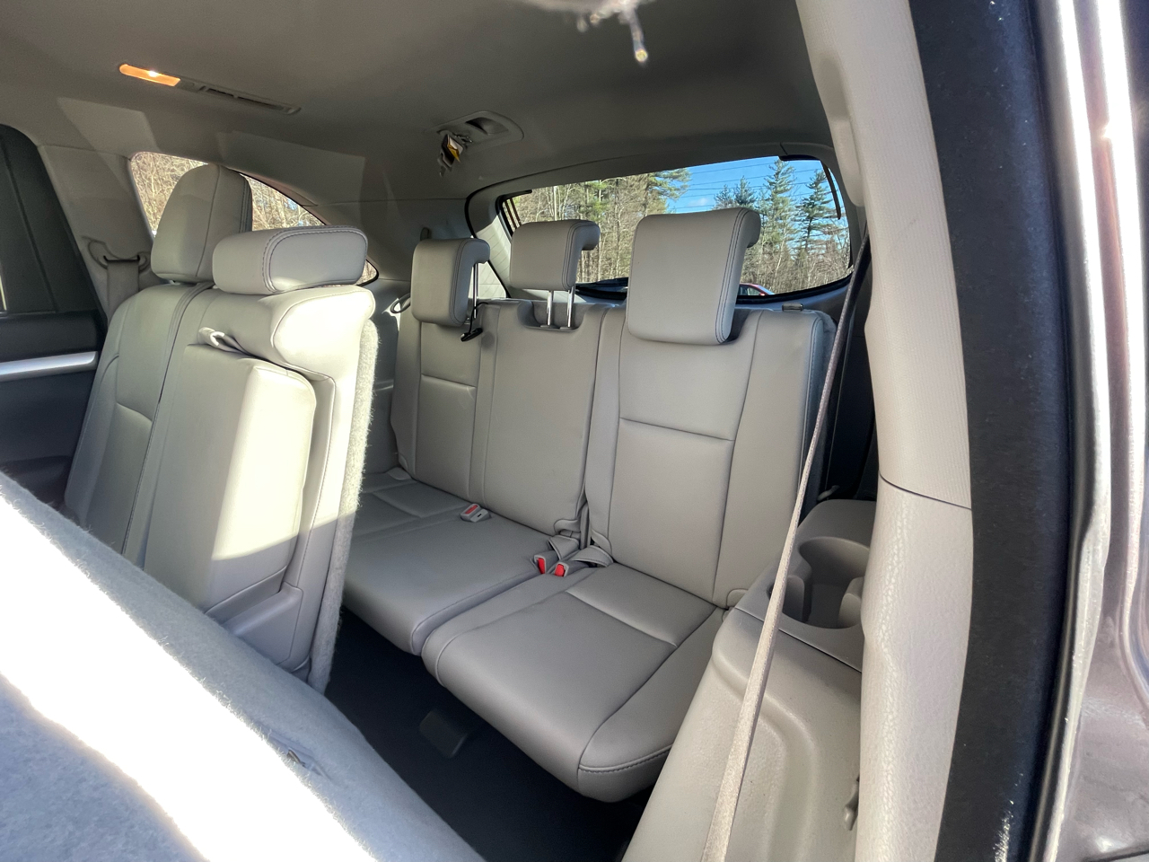 Toyota Highlander AWD 4dr V6 XLE (Natl) 2015