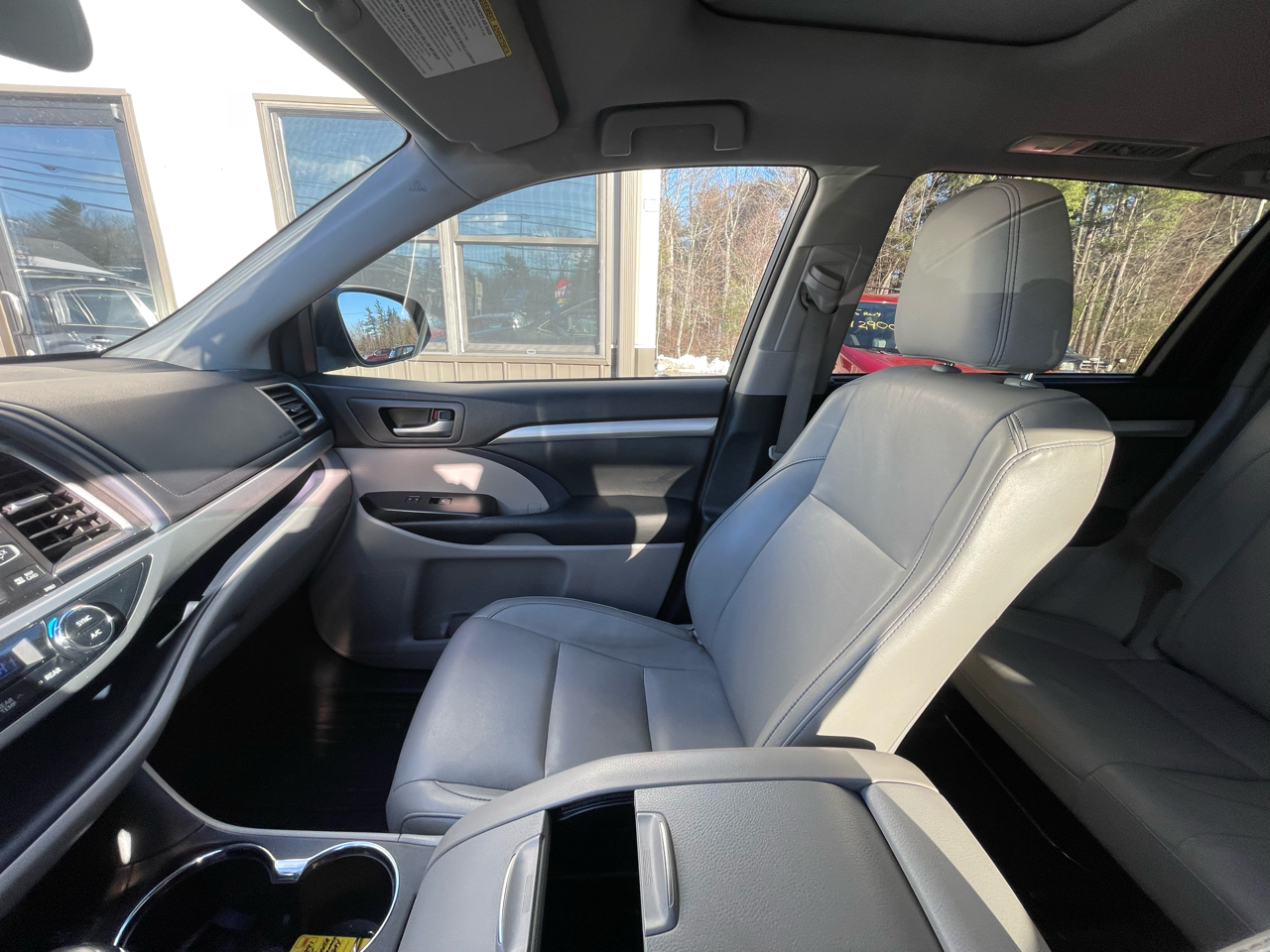 Toyota Highlander AWD 4dr V6 XLE (Natl) 2015