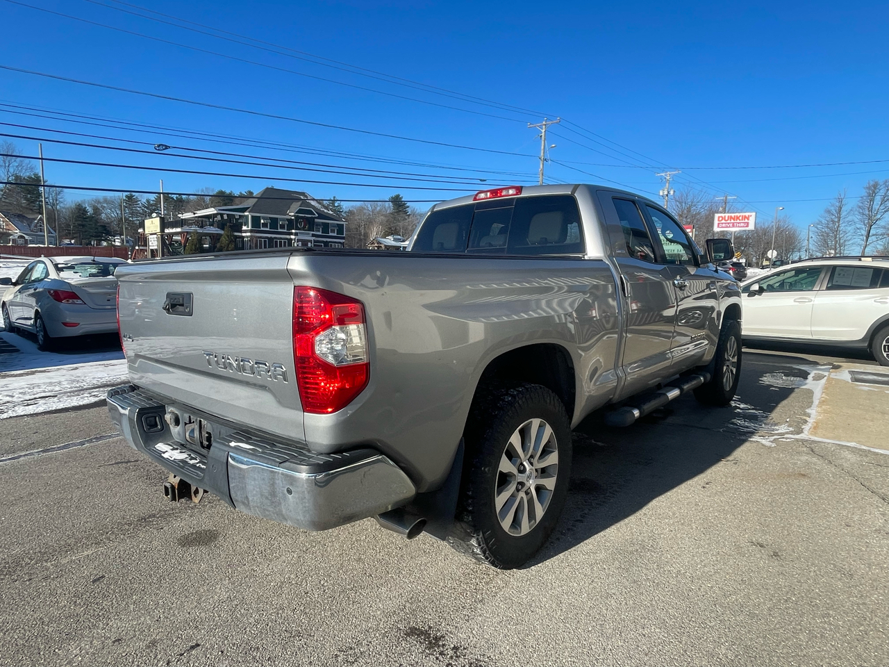 Toyota Tundra Limited 5.7L Double Cab 4WD 2015