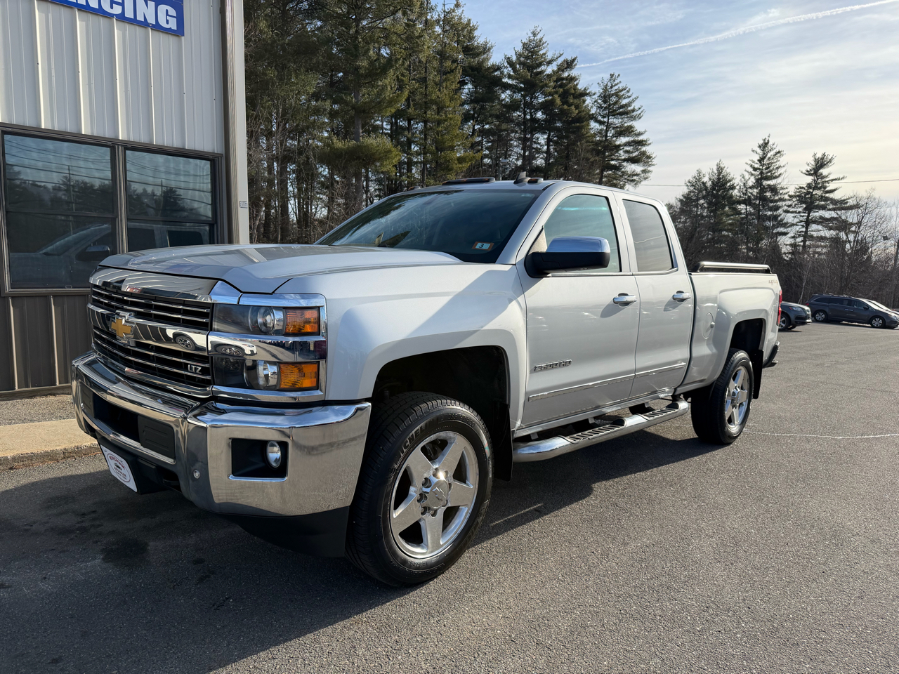 2015 Chevrolet Silverado 2500HD 4WD Double Cab 144.2" LTZ