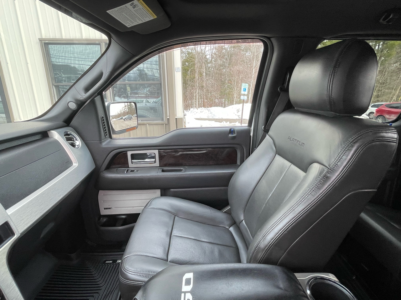 Ford F-150 Platinum SuperCrew 5.5-ft. Bed 4WD 2013