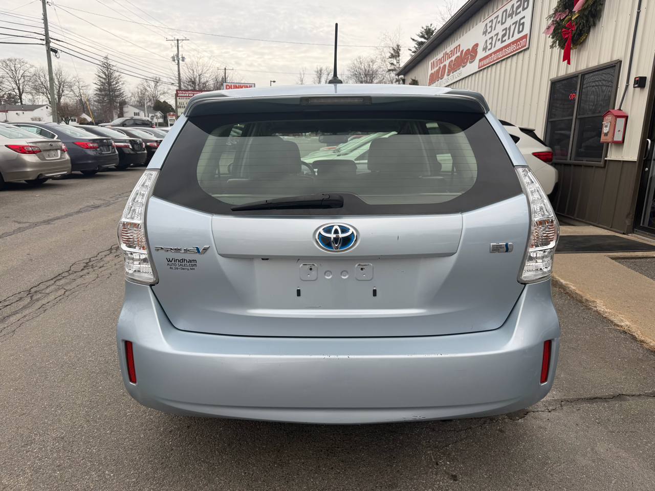 Toyota Prius V 5dr Wgn Two (Natl) 2013