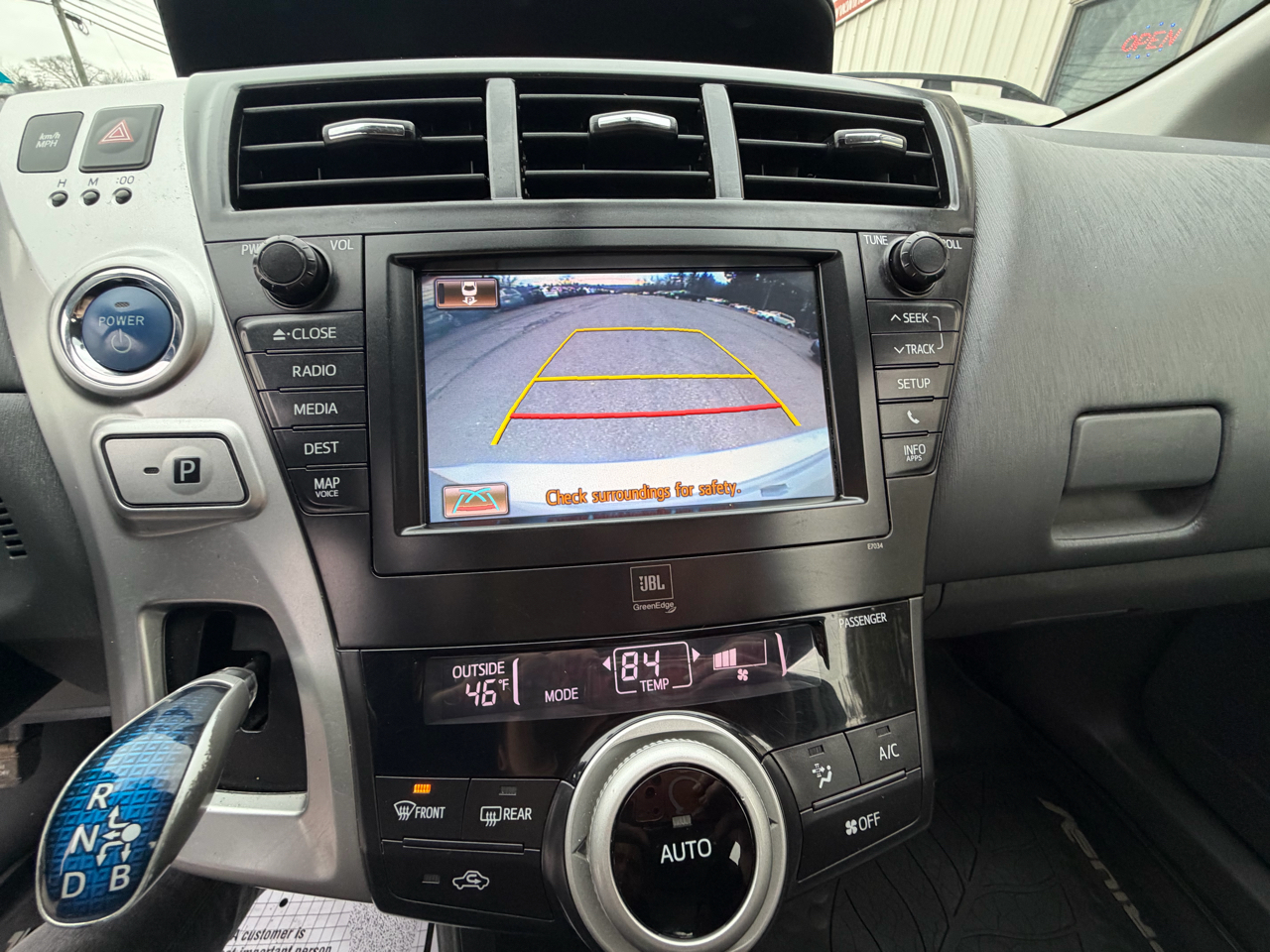 Toyota Prius V 5dr Wgn Two (Natl) 2013