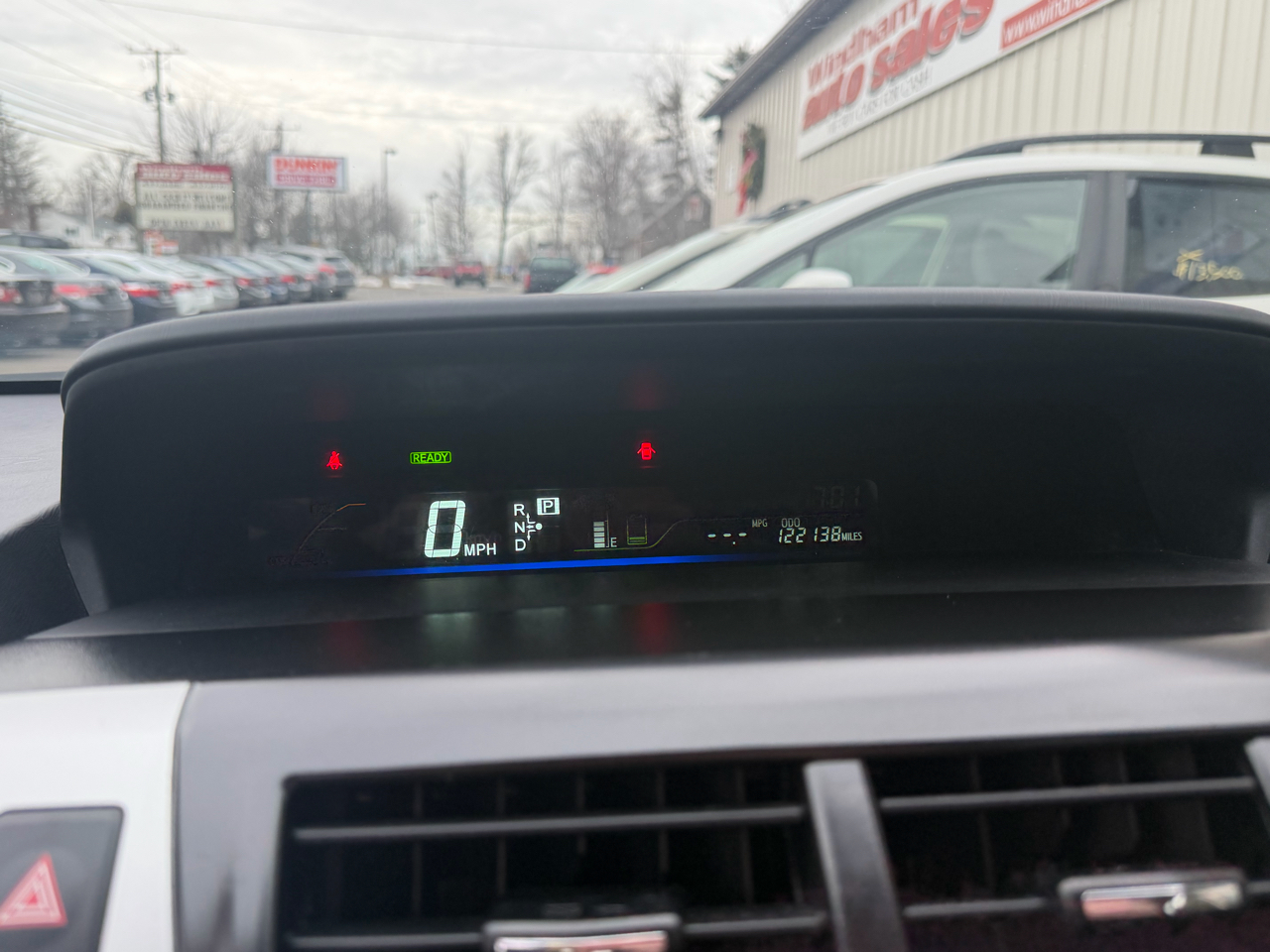 Toyota Prius V 5dr Wgn Two (Natl) 2013