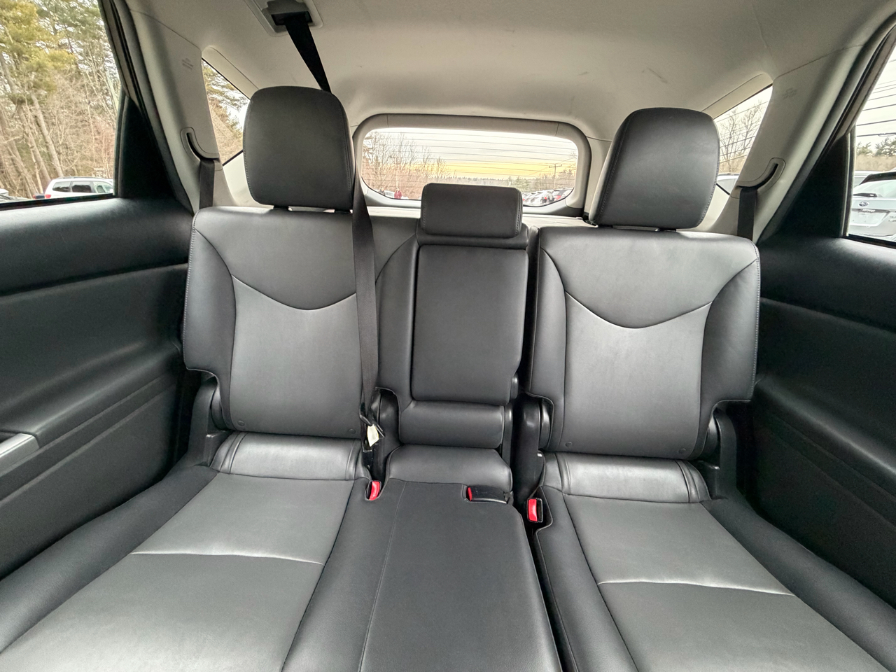 Toyota Prius V 5dr Wgn Two (Natl) 2013