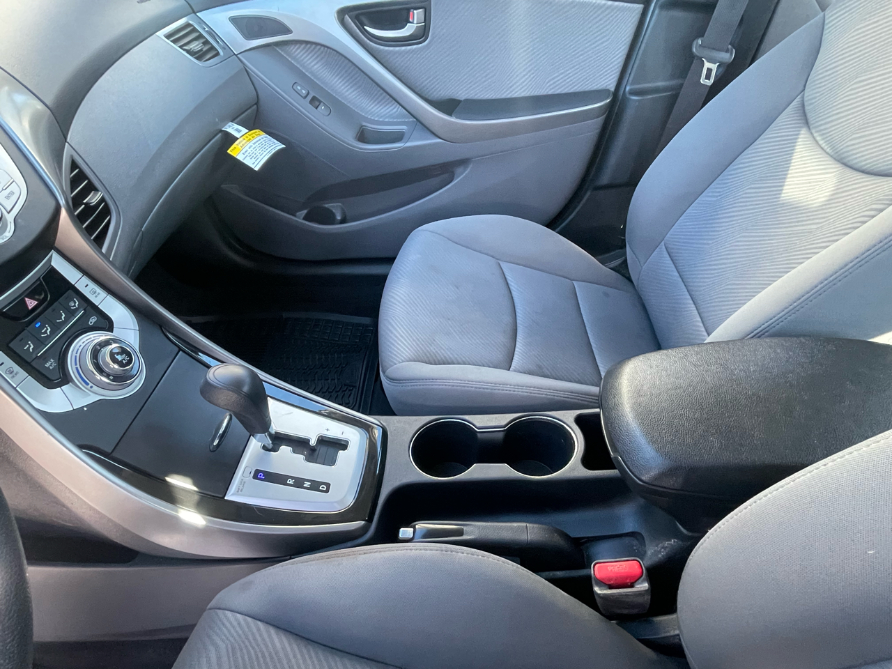 Hyundai Elantra 4dr Sdn Auto GLS PZEV (Ulsan Plant) 2012