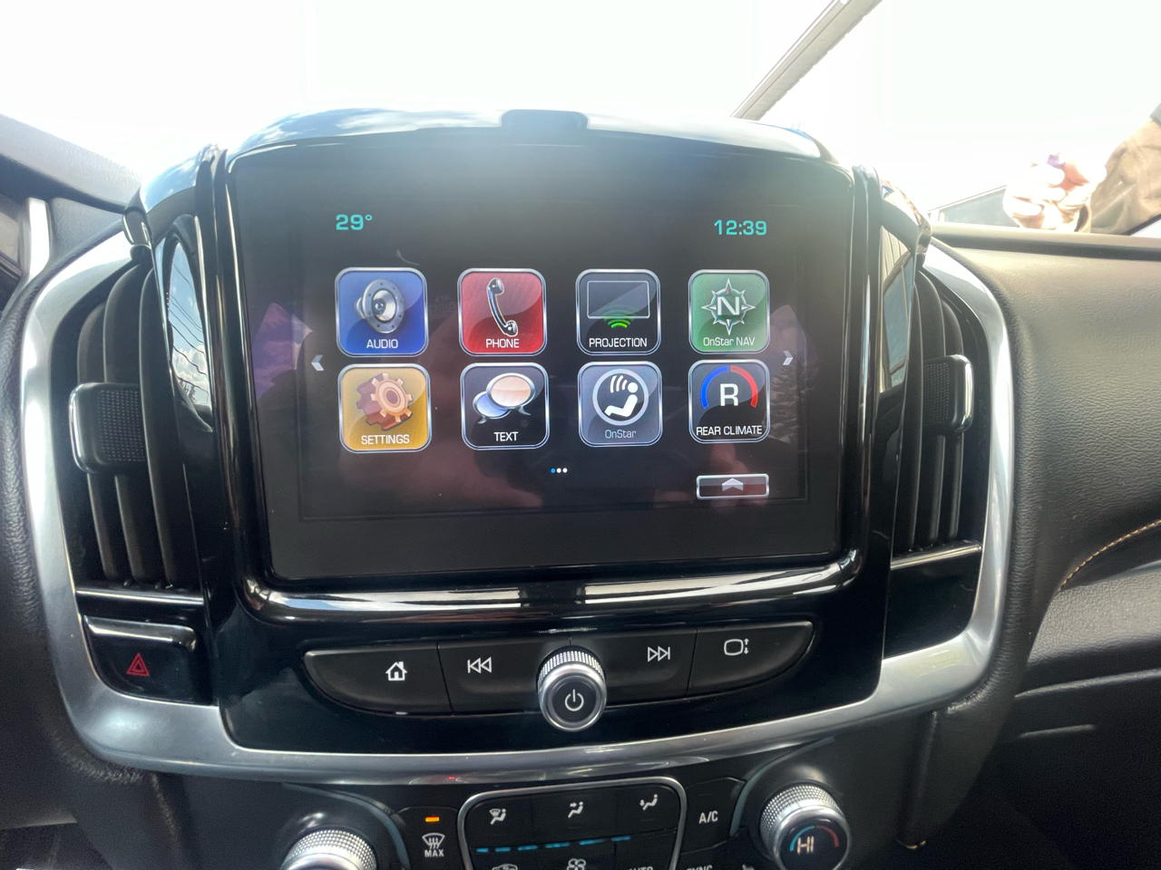 Chevrolet Traverse AWD 4dr LT Cloth w/1LT 2019