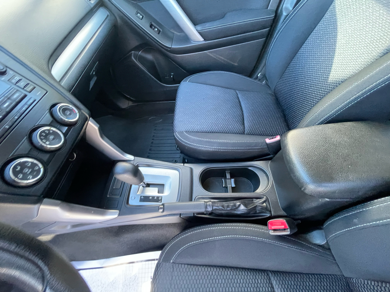 Subaru Forester 4dr Auto 2.5i Premium PZEV 2014