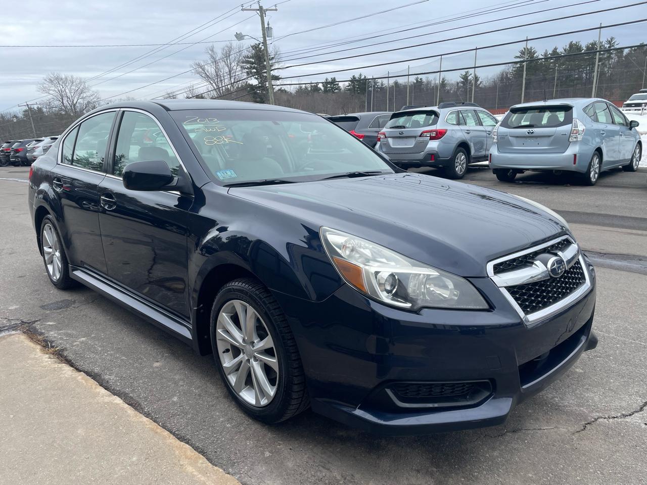 Subaru Legacy 4dr Sdn H4 Auto 2.5i Premium 2013