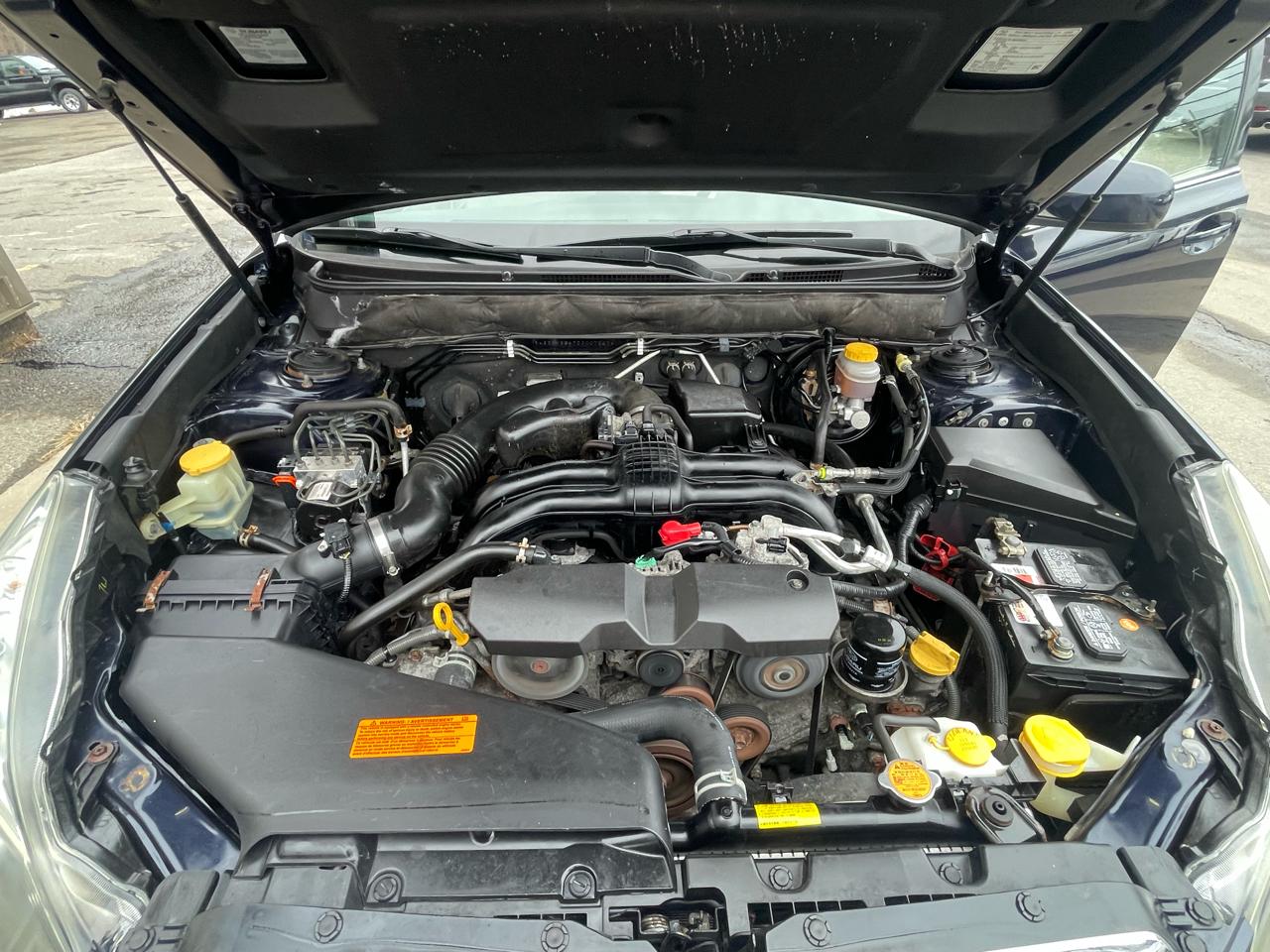 Subaru Legacy 4dr Sdn H4 Auto 2.5i Premium 2013