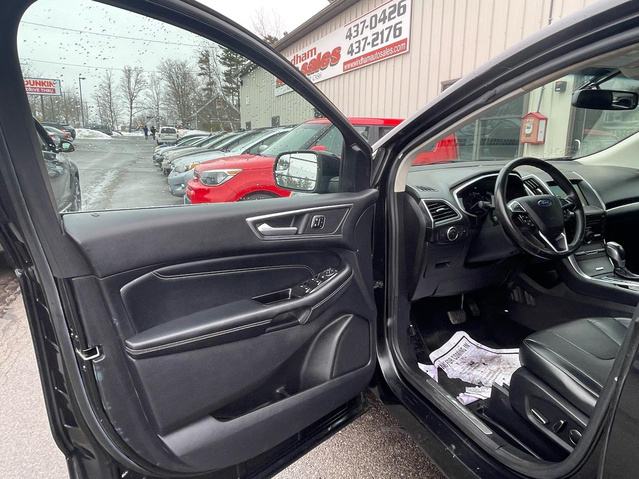 Ford Edge 4dr Titanium AWD 2015