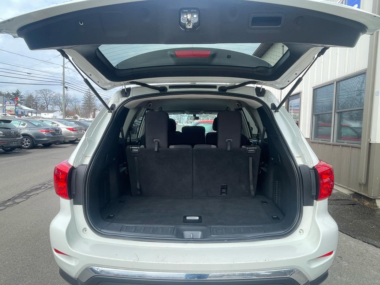 Nissan Pathfinder 4x4 S 2017