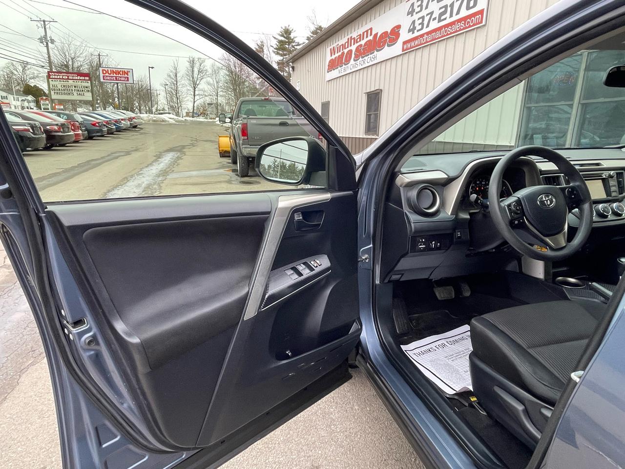 Toyota RAV4 AWD 4dr LE (Natl) 2014