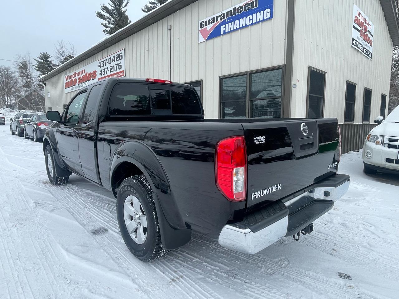 Nissan Frontier 4WD King Cab Auto SV 2012