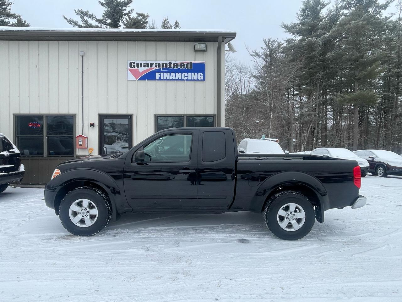 Nissan Frontier 4WD King Cab Auto SV 2012