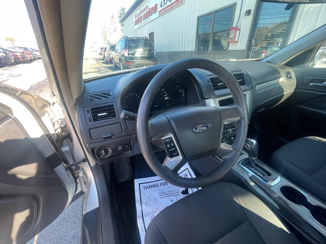 Ford Fusion 4dr Sdn SE FWD 2012