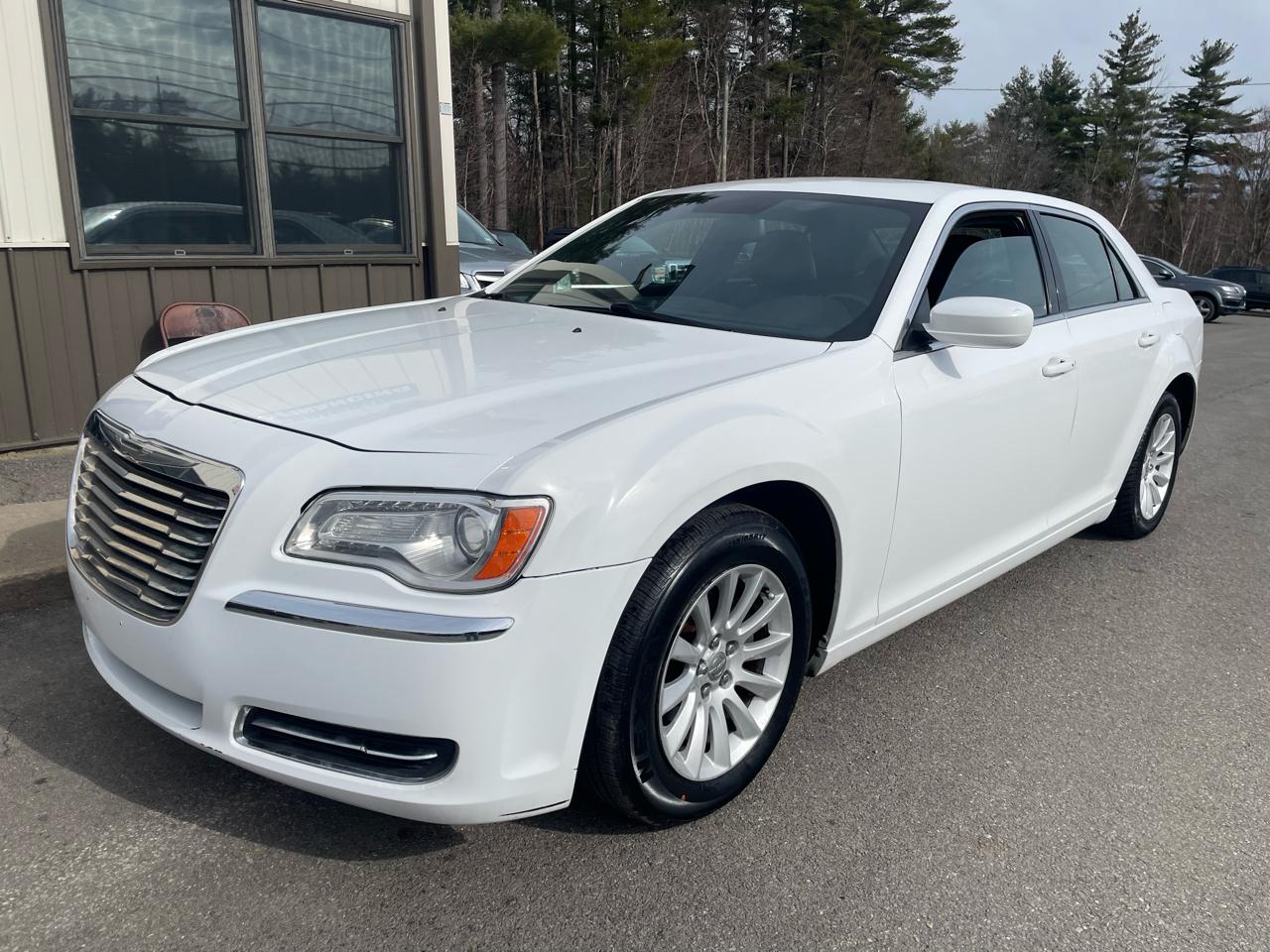 2013 Chrysler 300 RWD