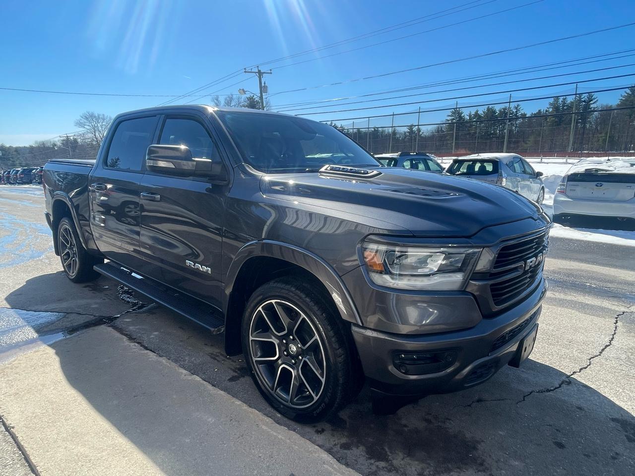 RAM 1500 Laramie 4x4 Crew Cab 5'7" Box 2019