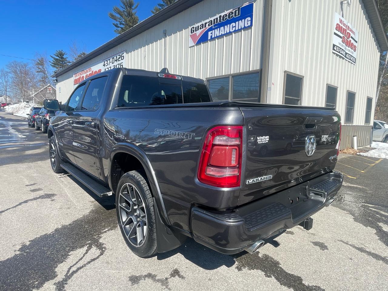 RAM 1500 Laramie 4x4 Crew Cab 5'7" Box 2019