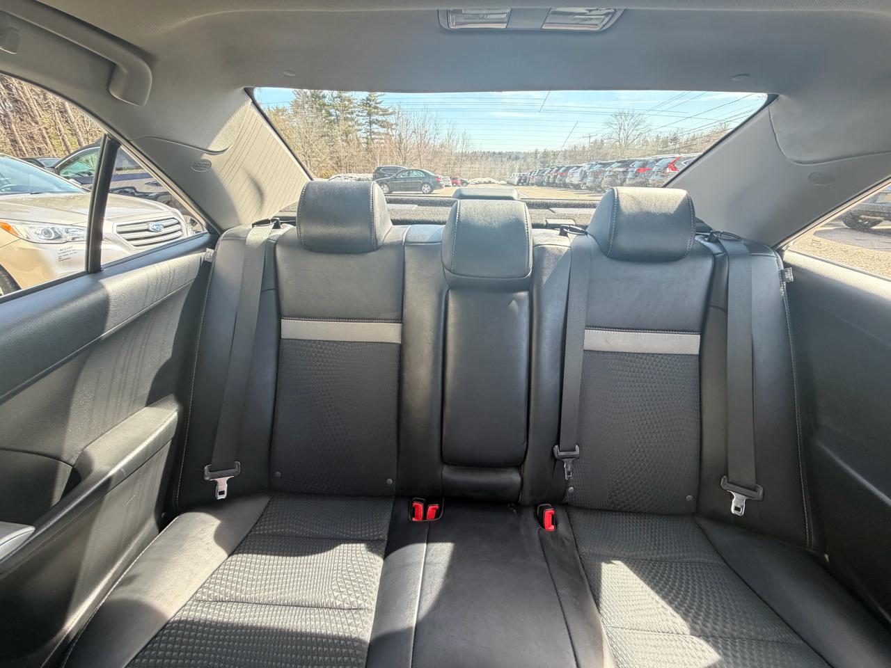 Toyota Camry 4dr Sdn I4 Auto SE (Natl) *Ltd Avail* 2014