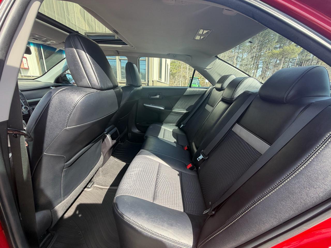 Toyota Camry 4dr Sdn I4 Auto SE (Natl) *Ltd Avail* 2014