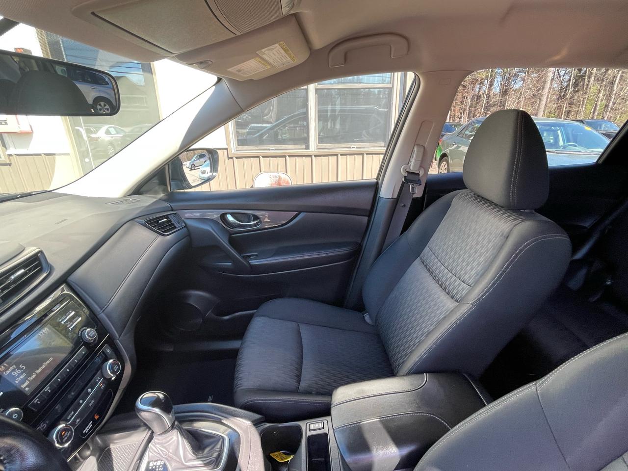 Nissan Rogue AWD SV 2017