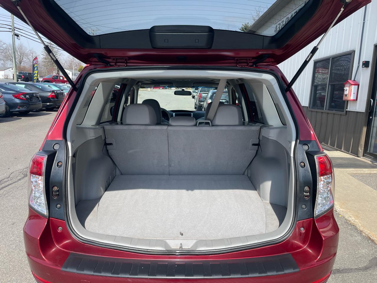 Subaru Forester 4dr Auto 2.5X Premium w/All-Weather Pkg 2010