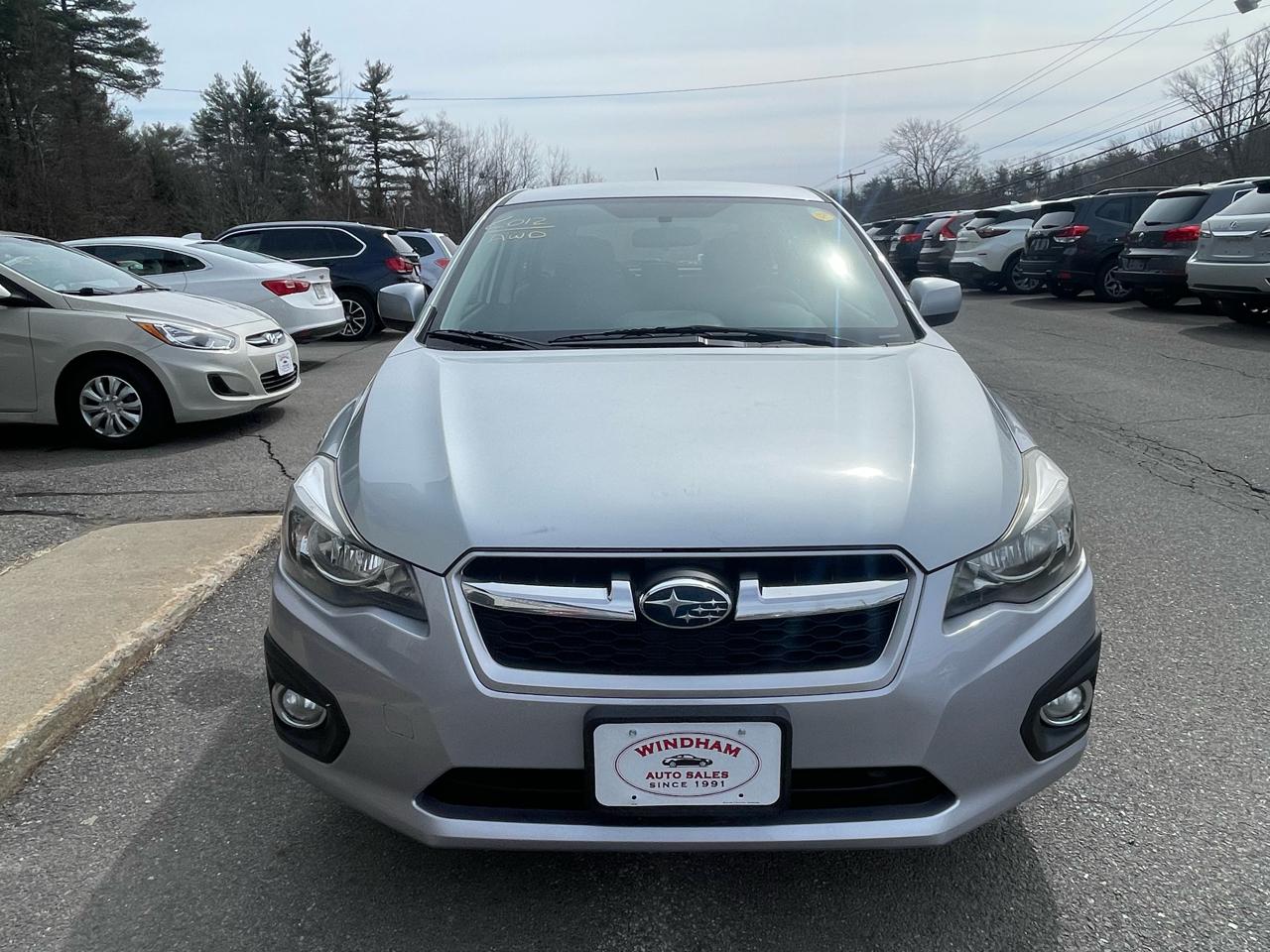 Subaru Impreza Wagon 5dr Auto 2.0i Premium 2012