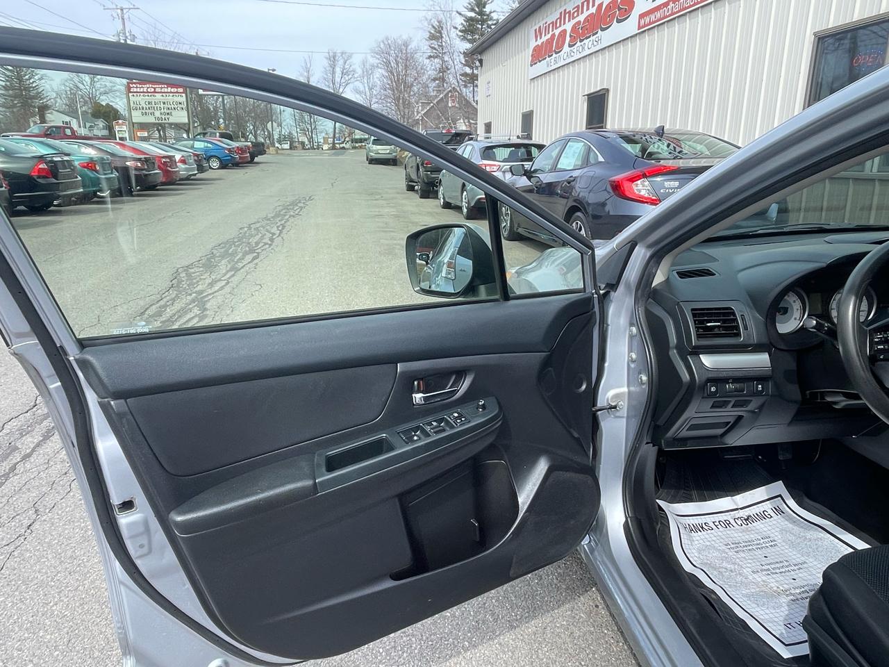 Subaru Impreza Wagon 5dr Auto 2.0i Premium 2012