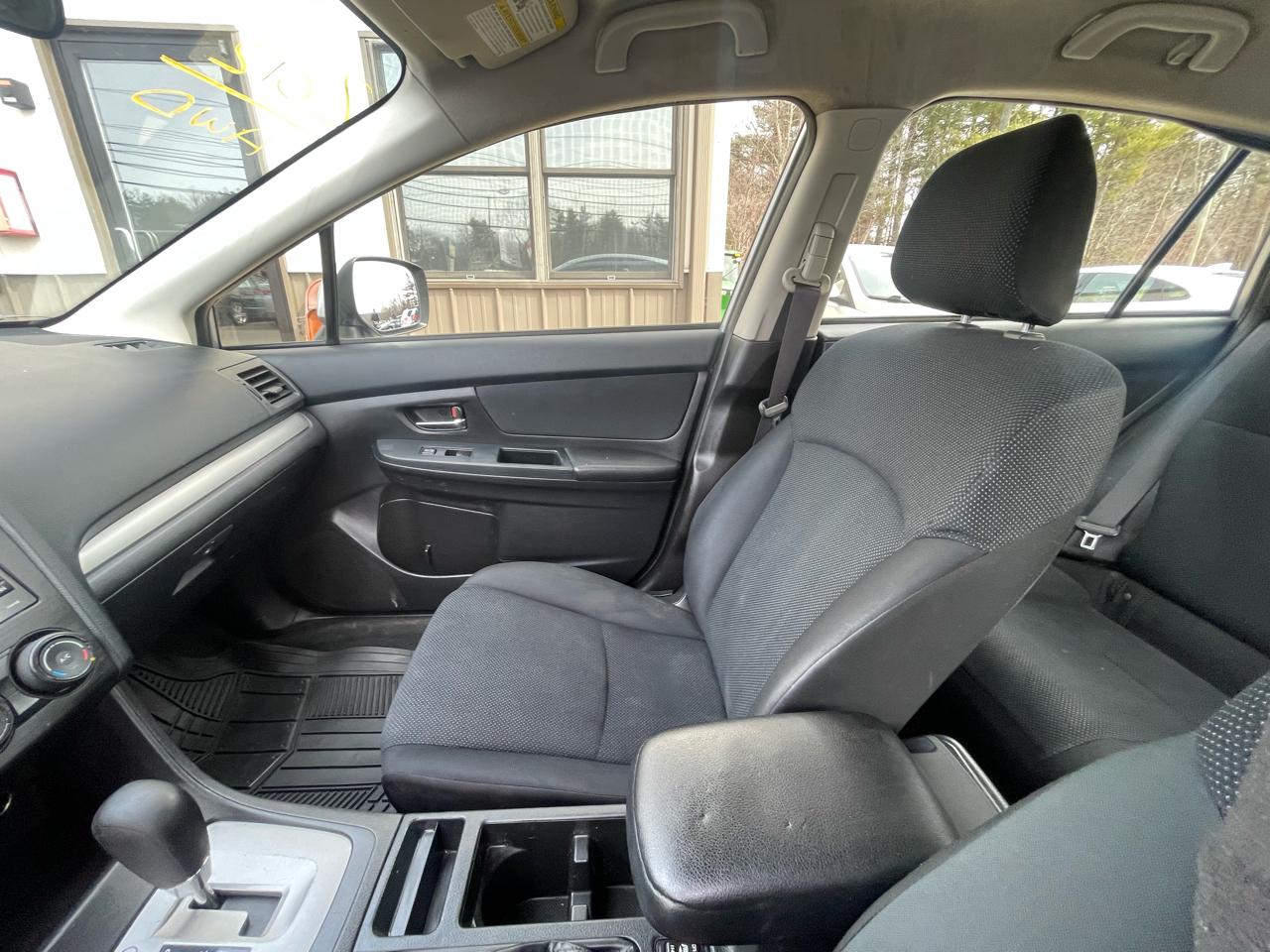 Subaru Impreza Wagon 5dr Auto 2.0i Premium 2012