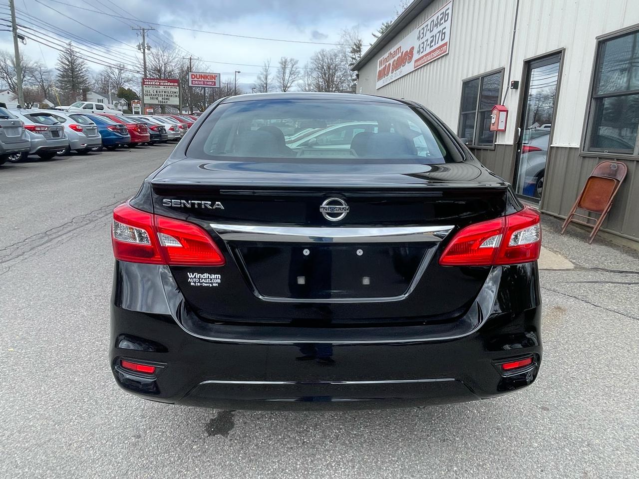 Nissan Sentra S CVT 2019