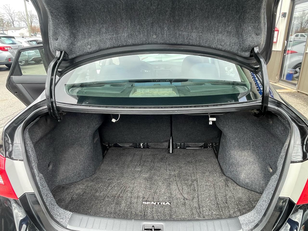 Nissan Sentra S CVT 2019