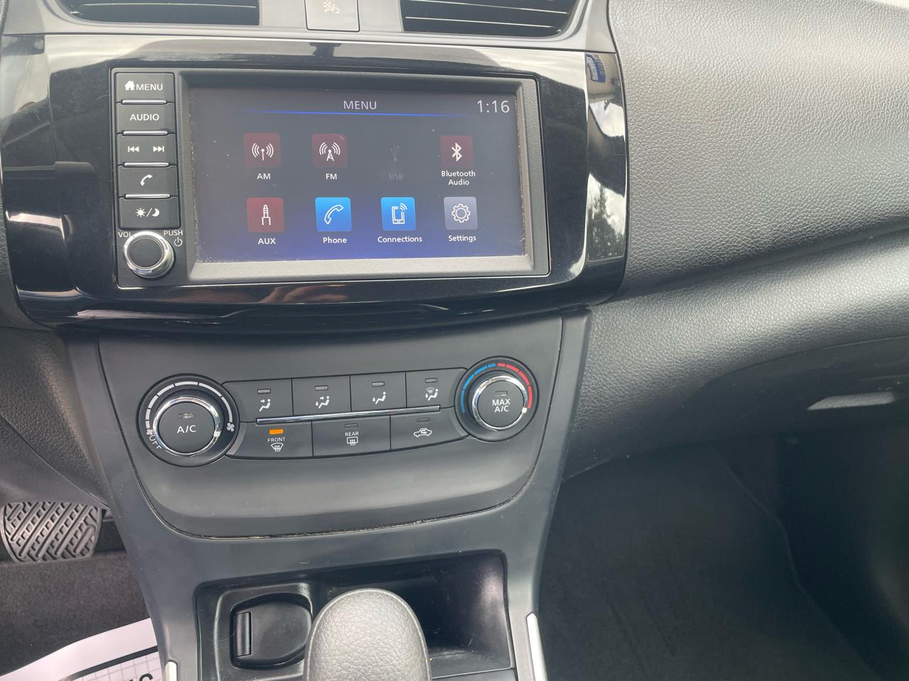 Nissan Sentra S CVT 2019