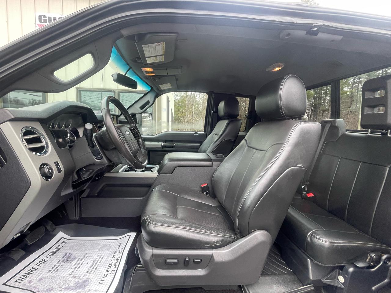 Ford Super Duty F-250 SRW Lariat 4WD Crew Cab 6.75' Box 2016