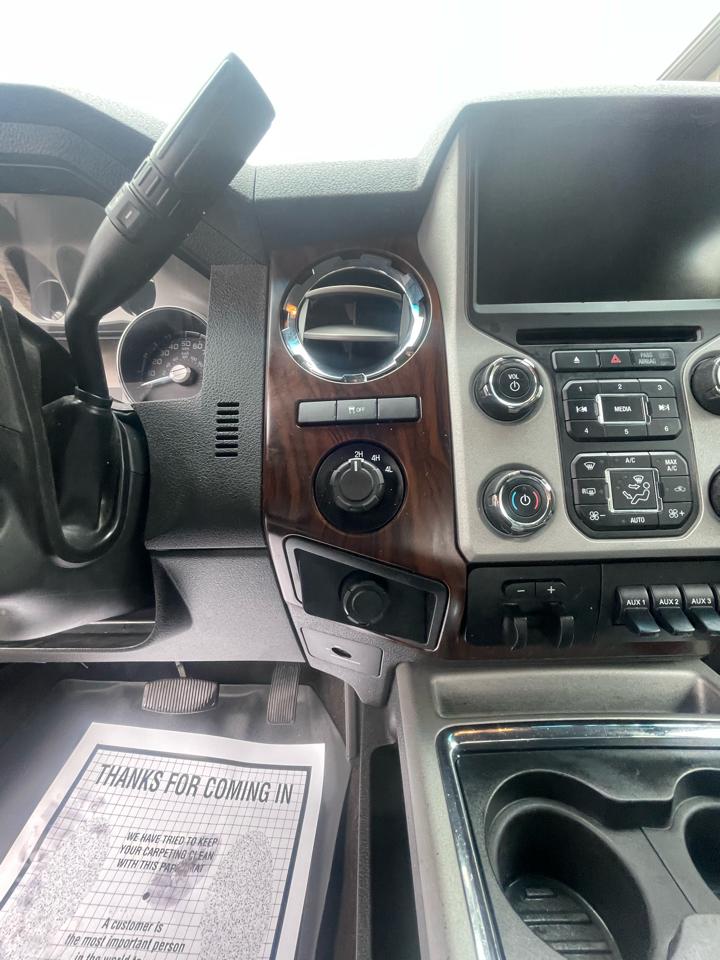 Ford Super Duty F-250 SRW Lariat 4WD Crew Cab 6.75' Box 2016