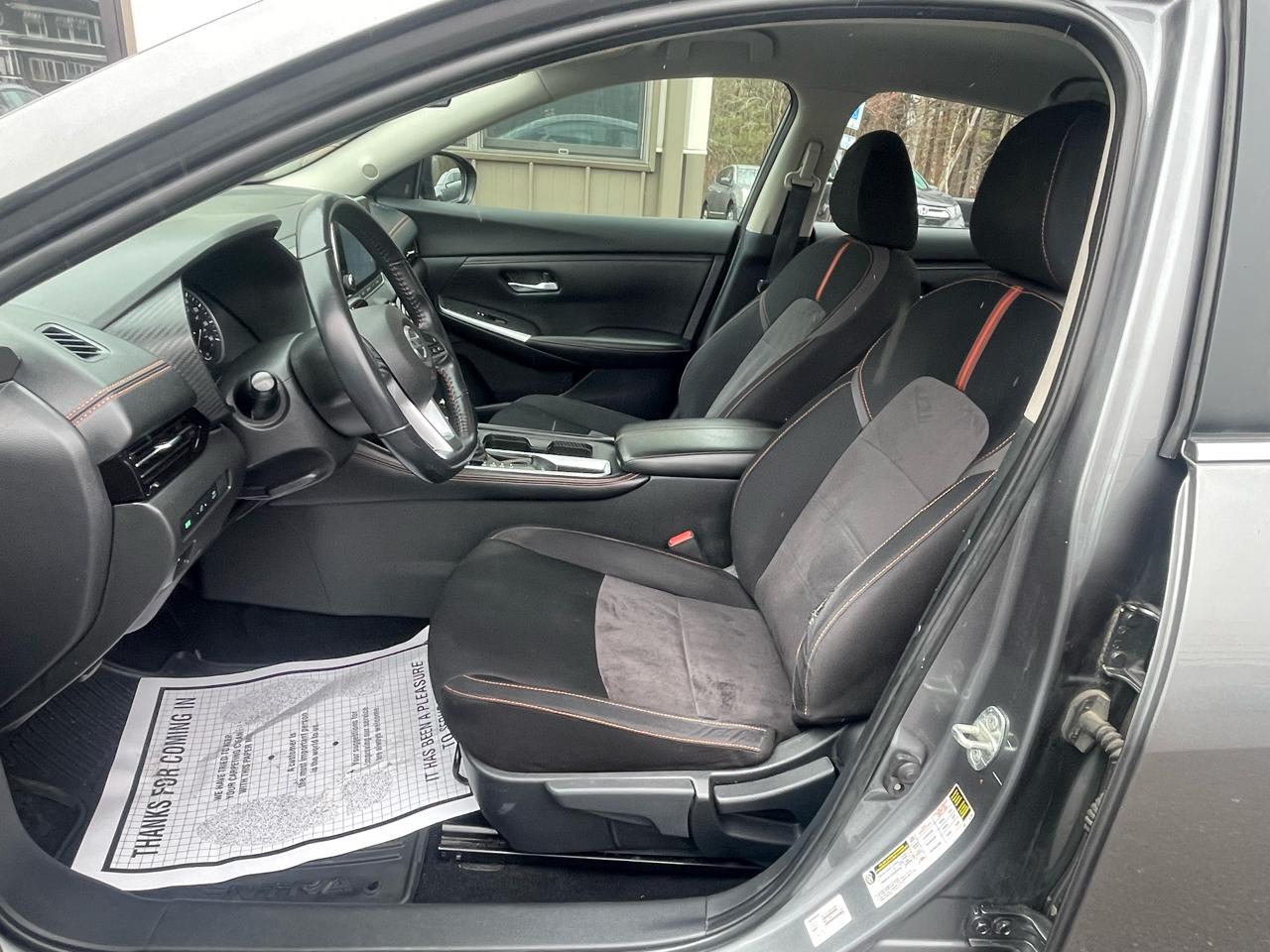 Nissan Sentra SR CVT 2020