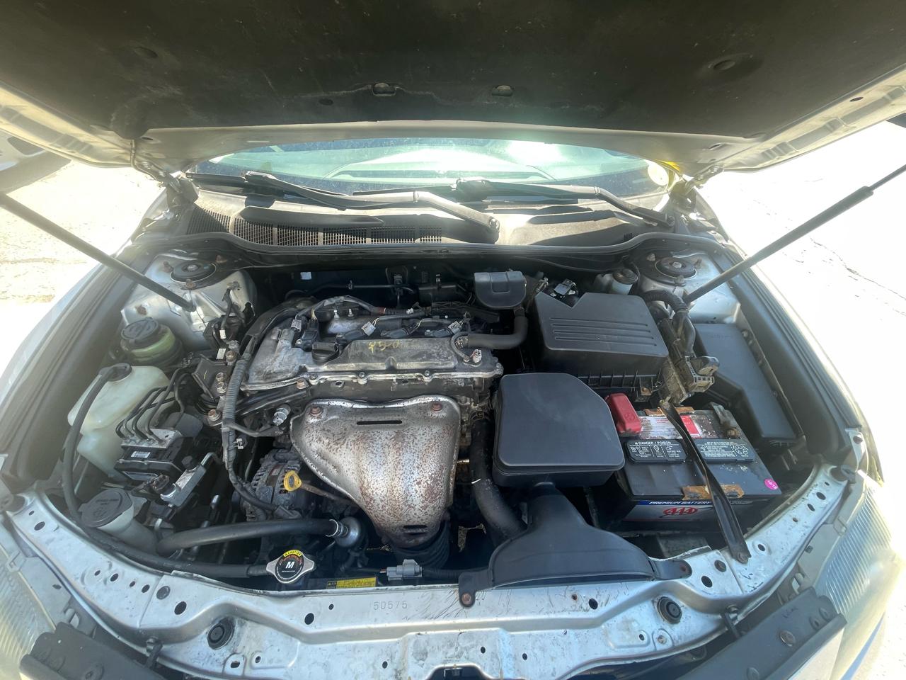 Toyota Camry 4dr Sdn I4 Man LE (Natl) 2011