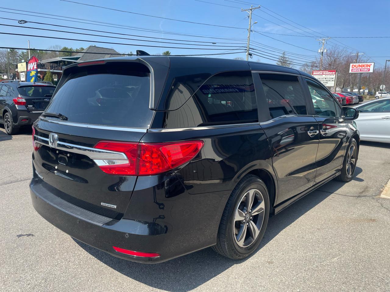 Honda Odyssey Touring  w/ DVD and Navigation 2018