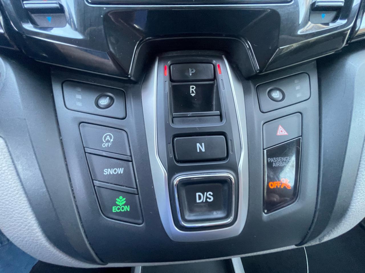 Honda Odyssey Touring  w/ DVD and Navigation 2018